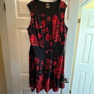 Taylor Woman Black Red Floral Dress Size 20W Fit & Flare Midi